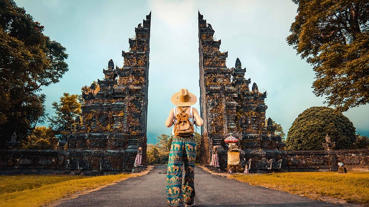 Bali – hòn đảo thiên đường của Indonesia, nổi tiếng với vẻ đẹp thiên nhiên và văn hóa độc đáo